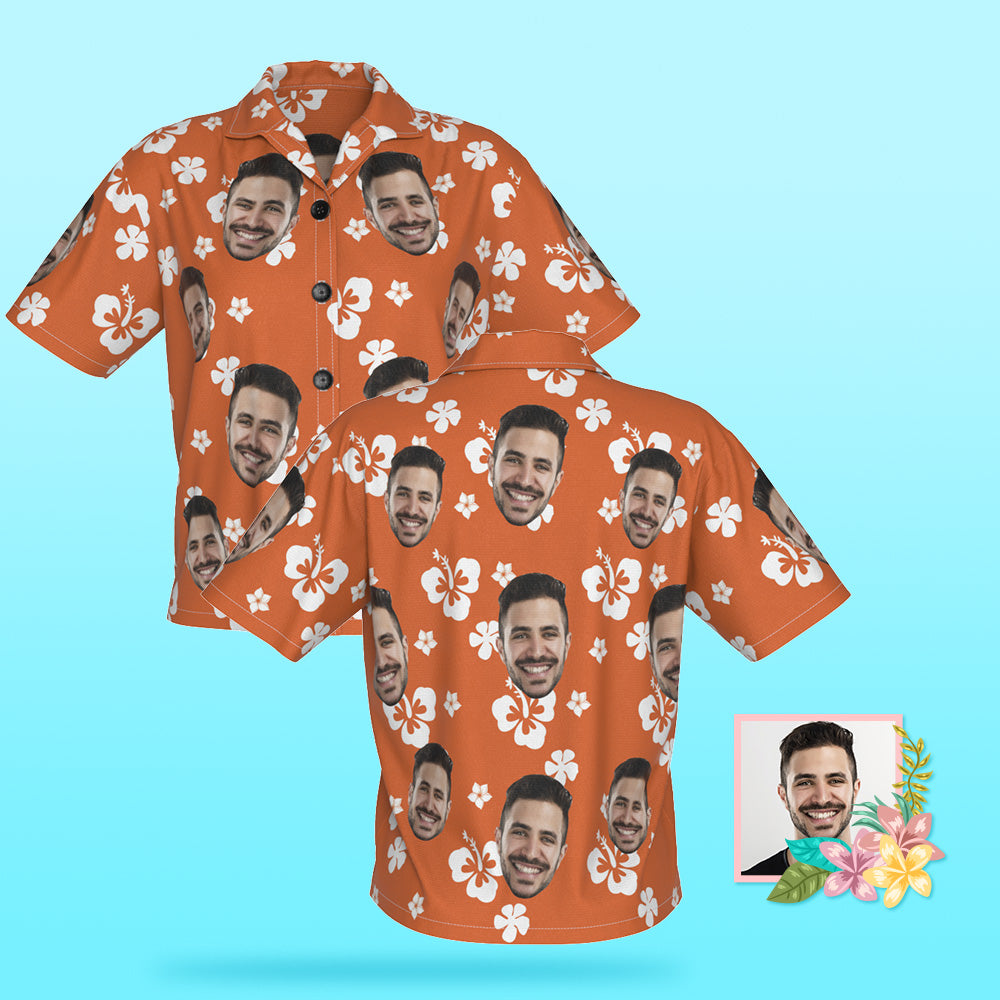 Grianghraf Saincheaptha Léine Haváís Lánúin Trá Caitheann Lánúin Coitianta Ar fud na hÁite Priontáil Trá Haváíais Bronntanais Saoire Hibiscus