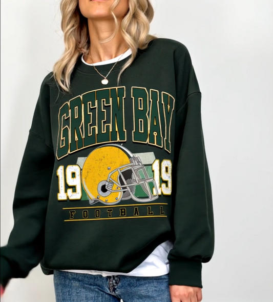Green Bay Retro 90s Style Football Sweatshirt, Green Bay Football Shirt, Sunday Football Shirt, Vintage Green Bay Crewneck Tee, Game Day