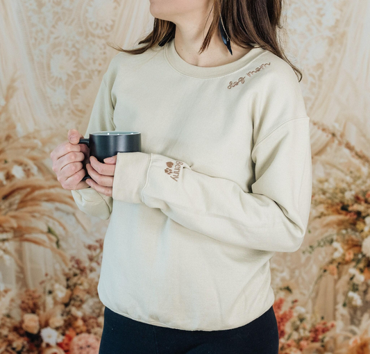 Custom Embroidered Dog Mom Sweatshirt, Dog Name Sweatshirt with Sleeve Names Paw Heart, Dog Mom Gifts, Pet Gifts, Gifts for Dog