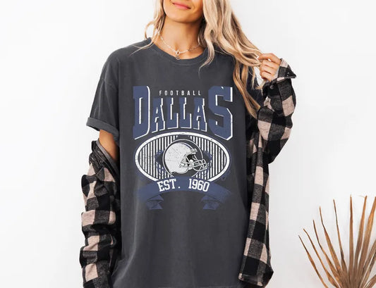Dallas Vintage 90s Style Football Sweatshirt, Dallas Football Shirt, Sunday Football Shirt, Retro Dallas Crewneck Sweatshirt, Game Day Shirt