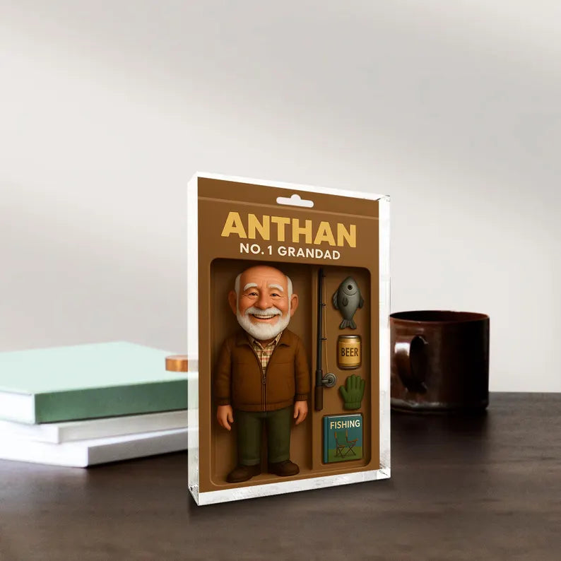 Personalized No.1 Grandad Acrylic Block – Cute Fisherman Figurine with Rod, Fish & Beer – Fishing Gift for Grandpa, Father’s Day Keepsake