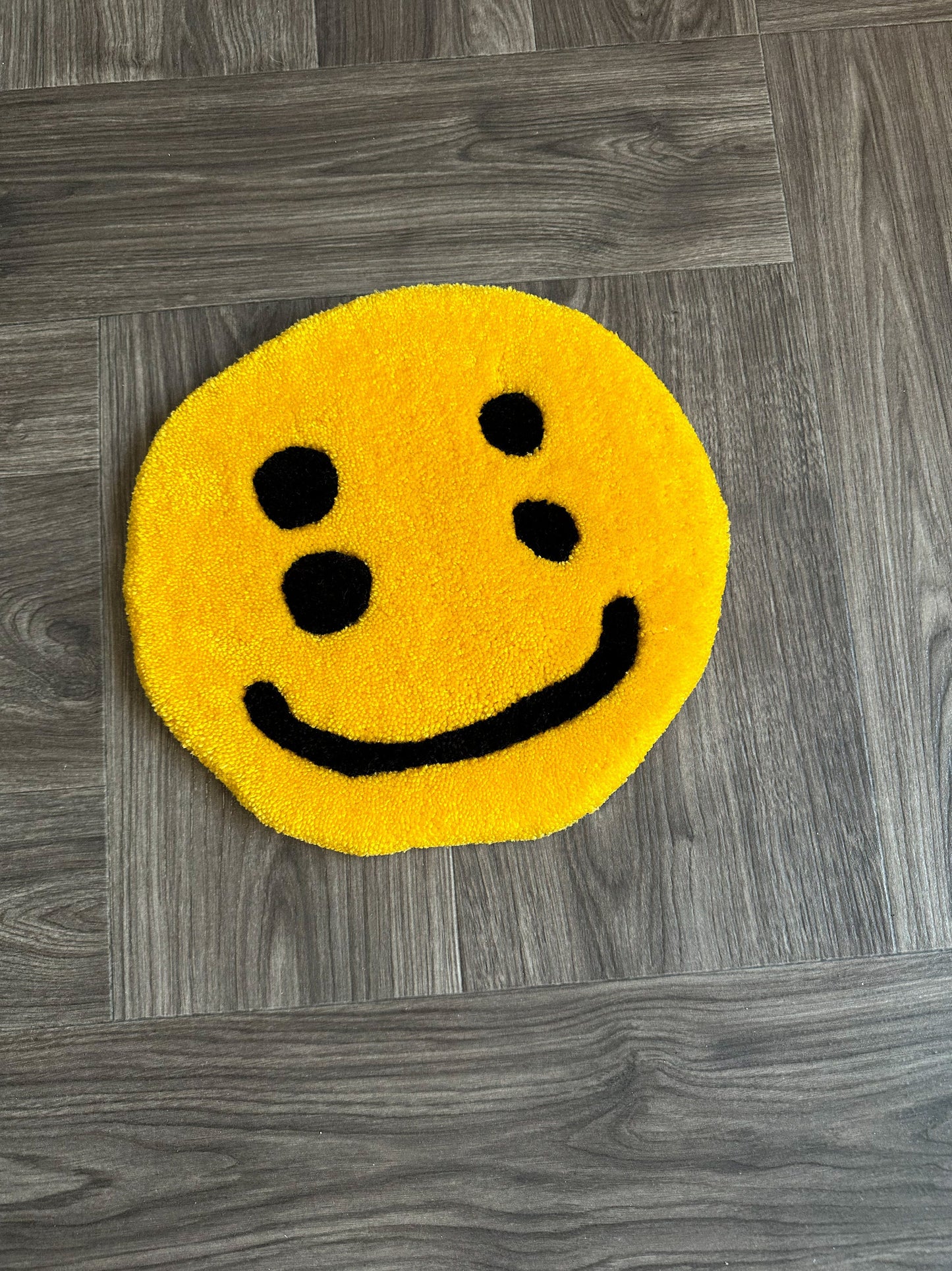 smiley face rug , custom rug . rugs for bedroom aesthetic , Hand Tufted rugs
