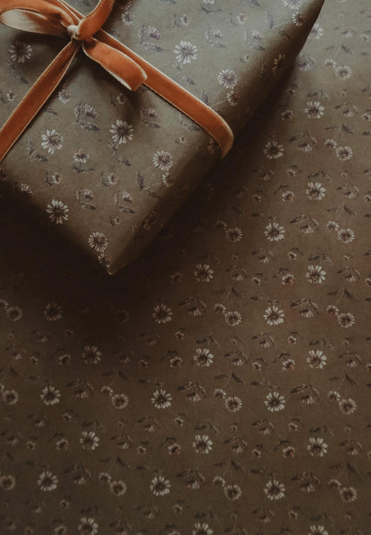 Daisies kraft wrapping paper, Gift Wrap, gift wrapping paper, Wrapping paper, gift paper, floral wrapping paper, recycled gift paper