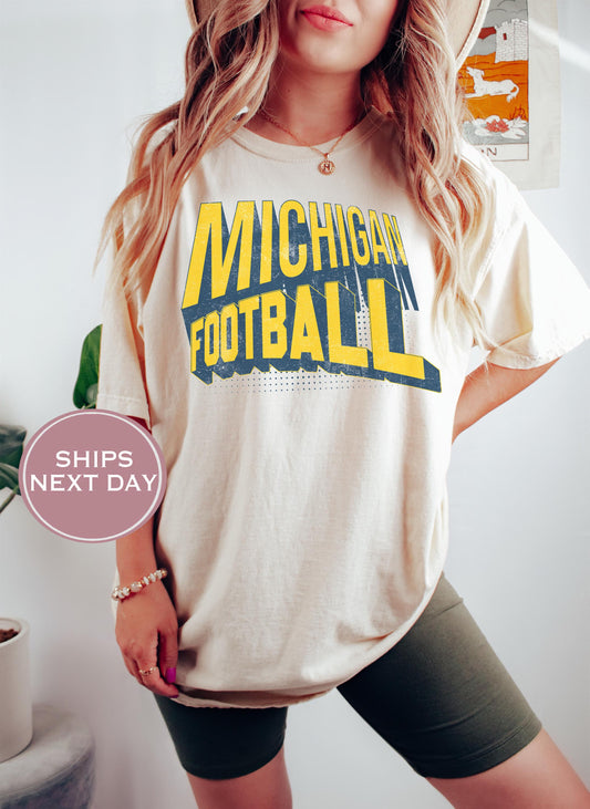 Retro Michigan Football Shirt, Vintage Michigan Football Tee, Ann Arbor Michigan T-Shirt, College Football Shirt