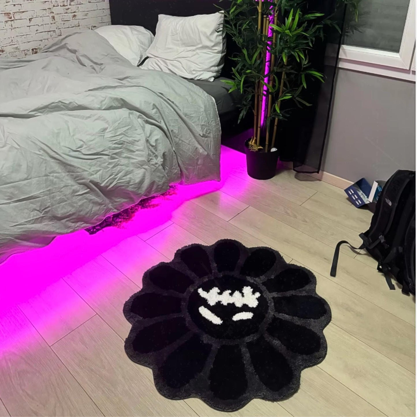 Tufted Flower Rug - Travis Scott x Murakami Rug -Cactus Jack - Travis Scott Tufted Rug - Smiling Face Tufted Rug for Halloween