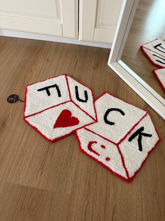 Handmade Tufted Rug: Novelty Dice Design, Colorful Accent Rug (28x55cm)