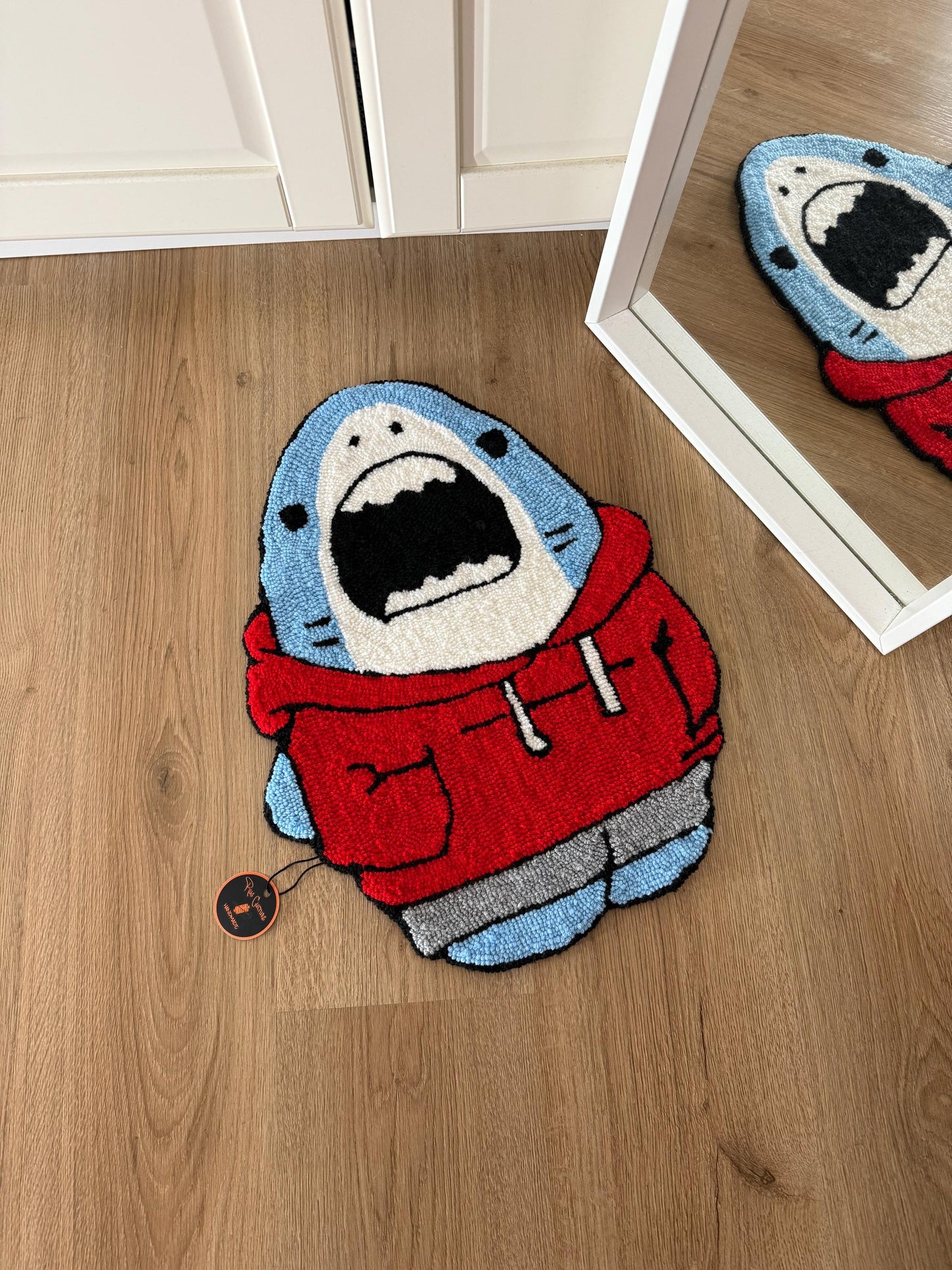 Shark handmade rug / wall art/Tufted rug/tufting rug