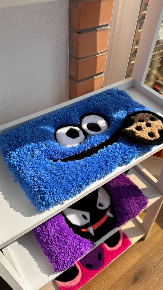 Pink Keyboard Rug – Handmade Tufted Coaster Mat, Cute Desk Decor, Fluffy Anime Carpet, Funny Kawaii Gift for Gamers or Work Setup