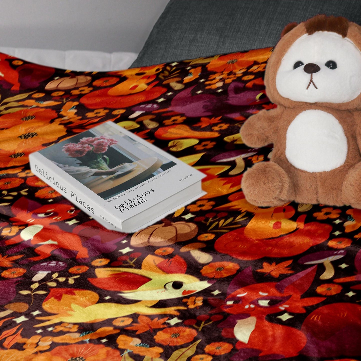 Vulpix Fleece Blanket, Cozy Throw Blanket for Bedroom and Living Room, Home Decor Throw Blanket, Soft Cotton Family Blanket Gift