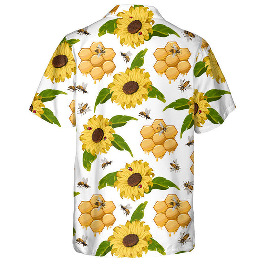 Cíoraí Meala Beacha Agus Lusanna Gréine i bPátrún Dathanna Léine Haváís, Bronntanas Léine Haváíais, Bronntanas Nollag