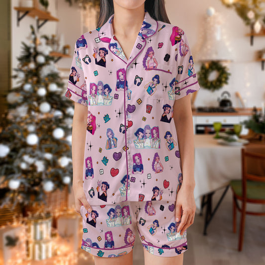 K-Pop Girl Group Satin Short Pajama Set – Pink Music Lover Sleepwear | Anime-Style Pop Star Print PJs for Women, Men, Kids & Matching Family Outfits HPRPJMADS-28