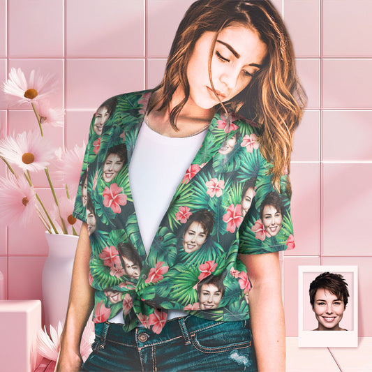 Léine Haváíais Aghaidh an Chustaim na mBan Ar fud Priontáil Bláthanna Dearg Léine Muinchille Gearr