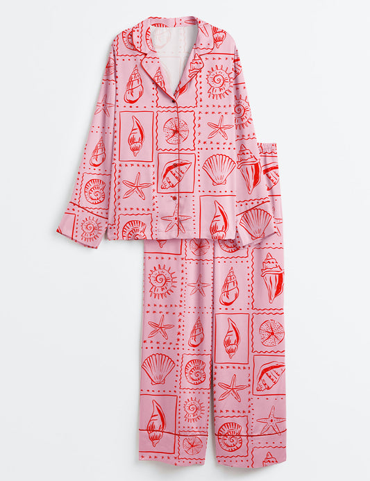 Women’s Repetitive Pink Seashells Summer Preppy Print Long Sleeve Satin Pajama Set