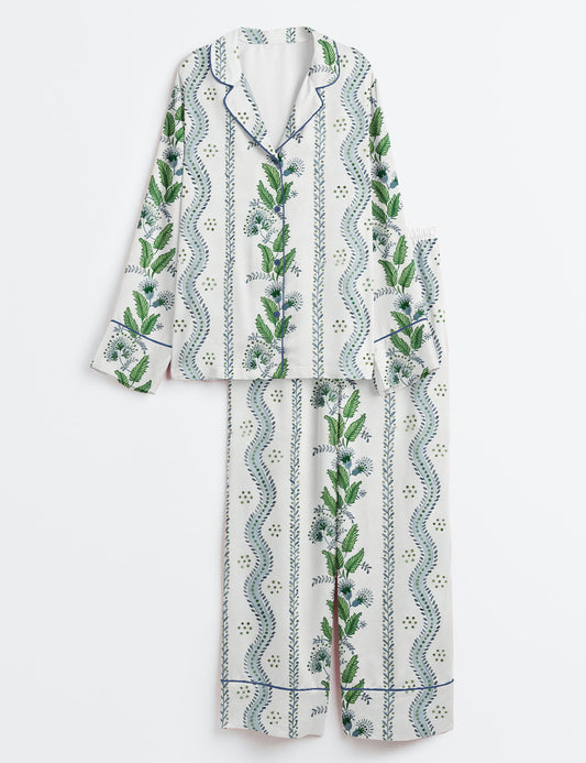 Women’s Pastel Preppy Light Blue Green Grandmillennial Botanical Floral Long Sleeve Satin Pajama Set