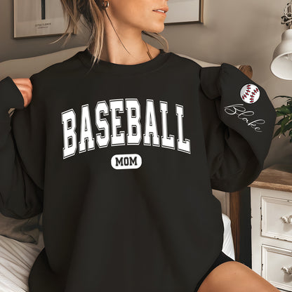 Crewneck Mam Baseball Saincheaptha le Ainm Ar Sweatshirt Muinchille, Léine Baseball Pearsanta, Bronntanas do Mhama, Cochaillín Mam Baseball, Lá Cluiche