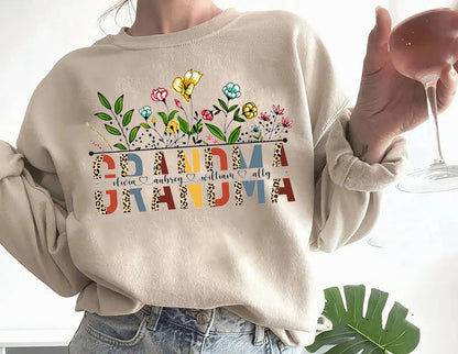 Custom Mom Shirt, Mama Sweatshirt, Mom Shirt with Names, Gift For Her, Mothers Day Gift, Mothers Day Shirt, Mama Shirt, Custom Mama Shirt