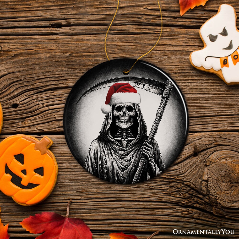 Haunting Santa Grim Reaper Ornament, Spooky Christmas Decor for Unique Halloween Tree Gift