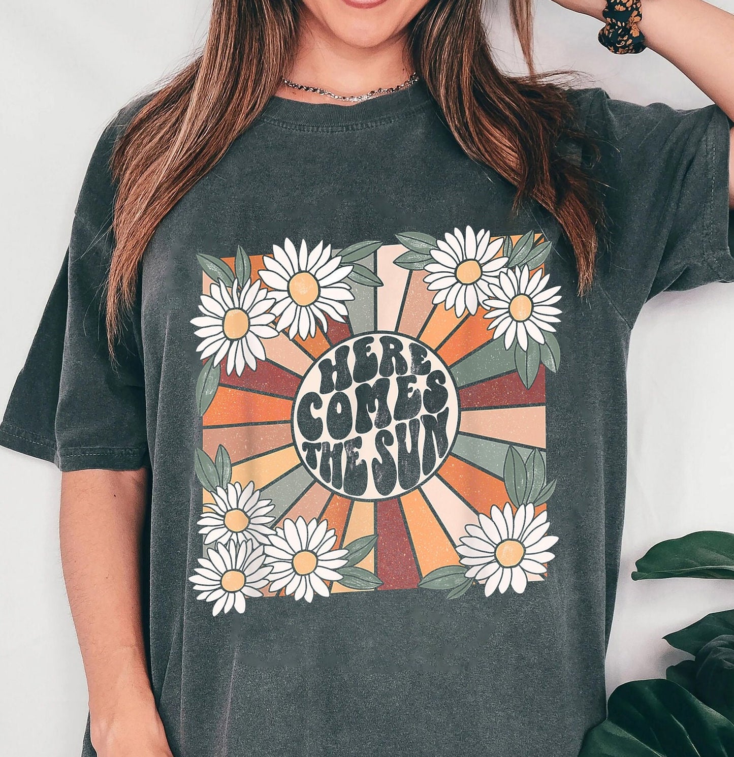Here Comes The Sun Shirt Beach T-shirt, Travel Beach Vacation Shirt, Sunshine Shirt, Coconut Girl Aesthetic Tee Shirt, Motivational Shirt