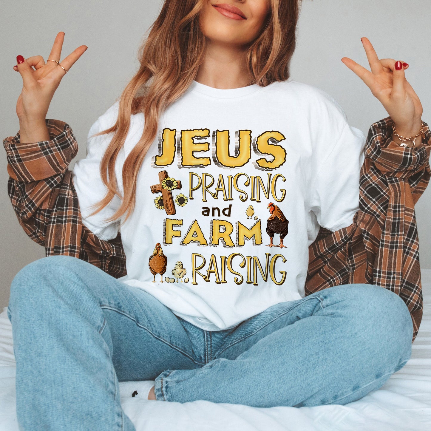 Jesus Praising and Farm Raising Shirt, Country Life Chickens Tee, Retro Jesus Shirt, Trendy Christian Shirt, Chicken Farmer Shirt