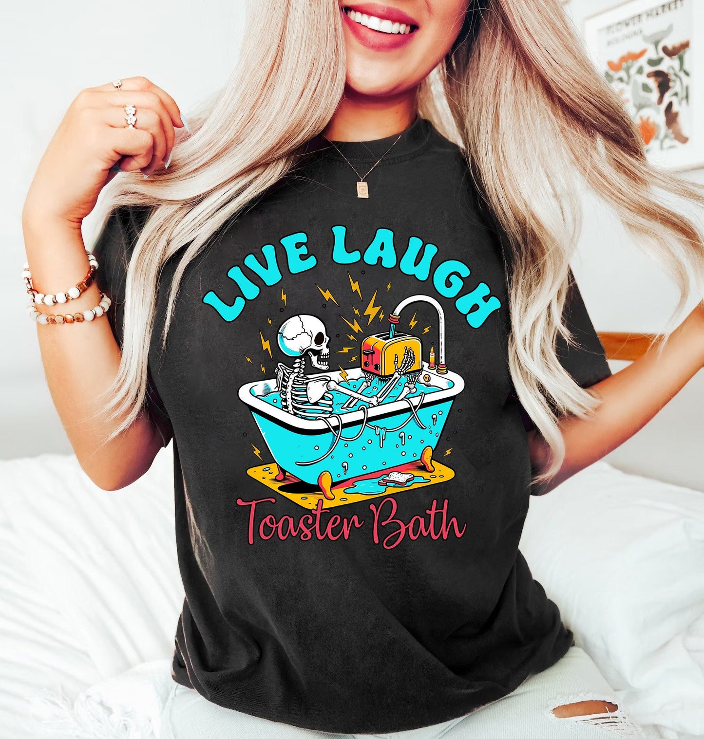 Live Laugh Toaster Bath Sweatshirt, Unisex Hoodie,Tshirt Funny Sarcasm Gifts for Girlfriend Gifts for Girls Gifts for Sister Humorous Outfit