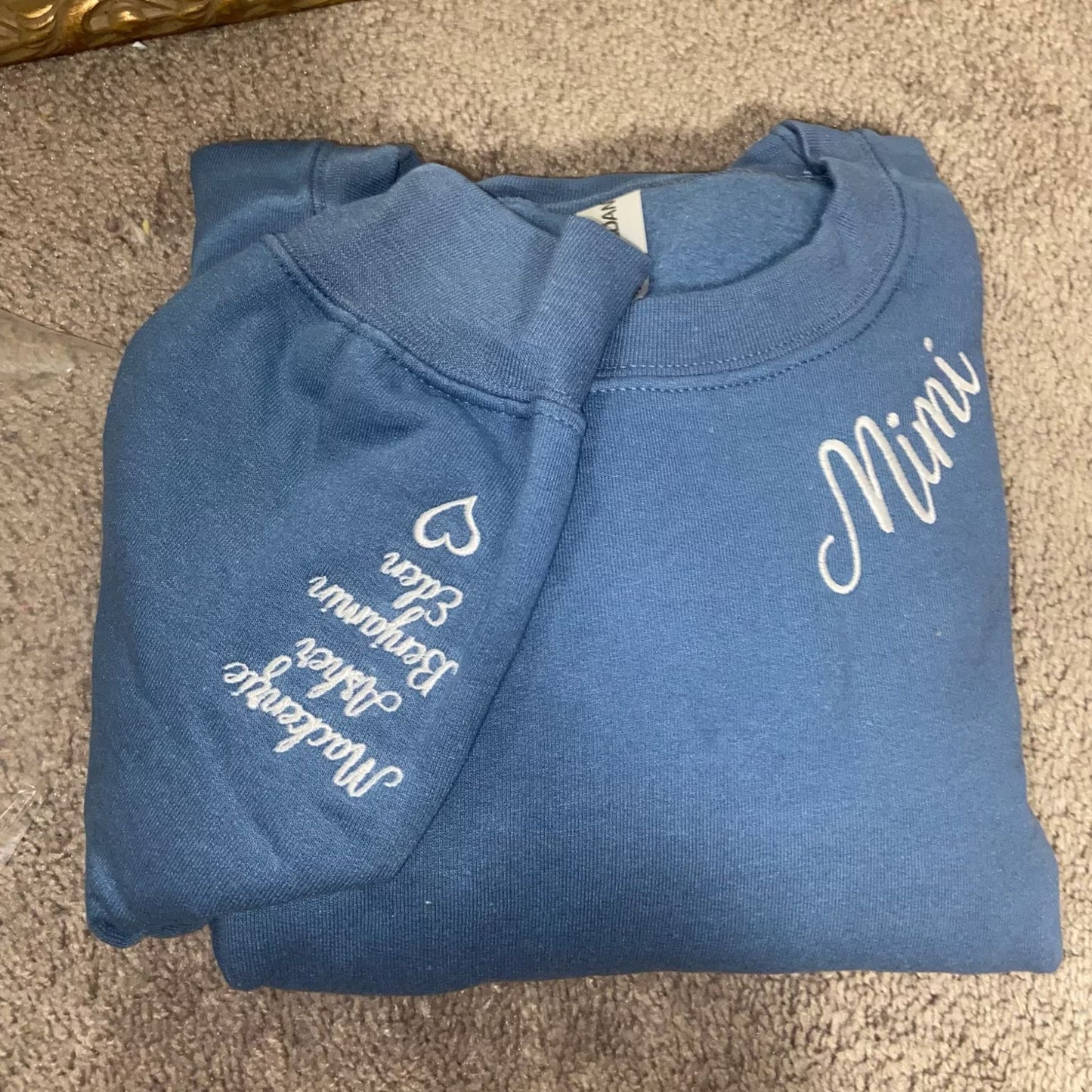 Mimi Sweatshirt with GrandKids Names on Sleeve, Embroidered Gift for Mimi