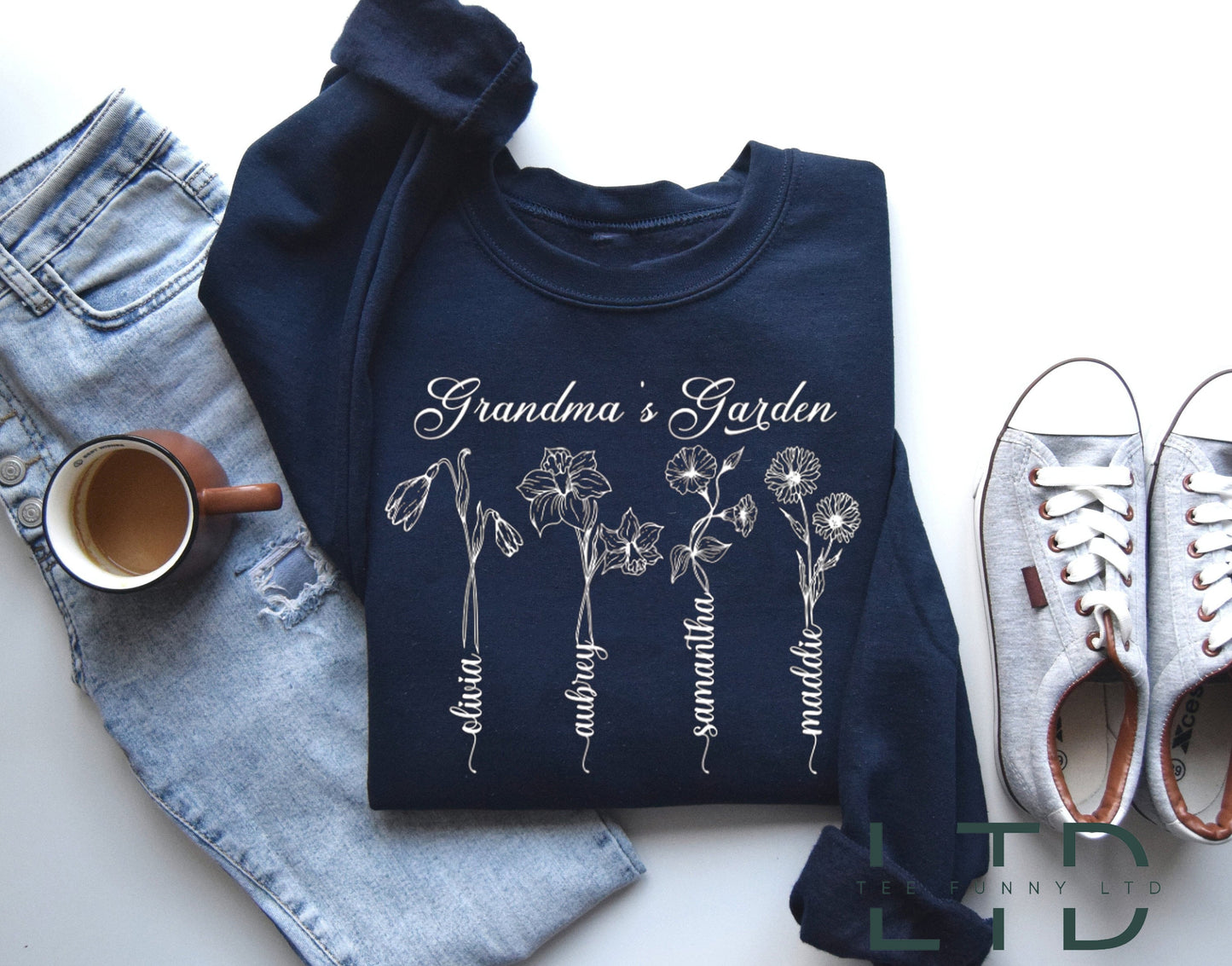 Personalized Birth Flower Grandma Sweatshirt, Grandma's Garden Shirt,Birthday Month Personalized Auntie,Grandchildren Shirt,Mothers Day Gift