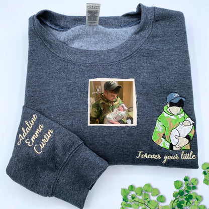 Personalized Gifts for Mom and Dad with Embroidered Photo Portrait, Kids Names on Sleeve