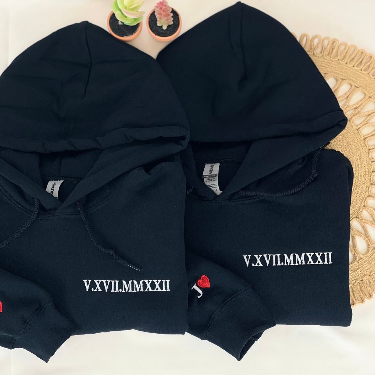 Geansaí Bróidnéireachta Cat Dubh nó Hoodie, Bronntanas Cat Dubh