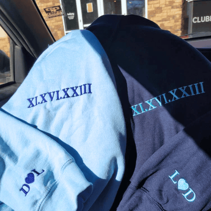 Geansaí Bróidnéireachta Cat Dubh nó Hoodie, Bronntanas Cat Dubh