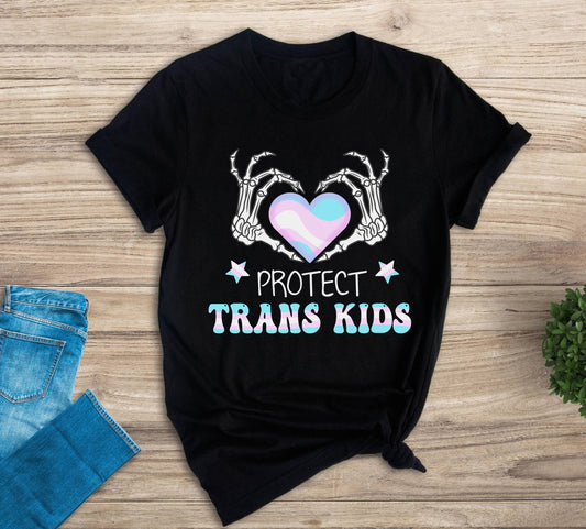 Cosain T-Léine Comhionannas Bratach Trasinscneach Croí Chnámharlaigh Trans Kids