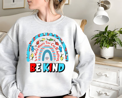 Léigh ar fud Mheiriceá T-léine, Bí Kind, Tee Lae Léitheoireachta, Léine Scoile 100 Lá, Geansaí Óige Lá Léitheoireachta, Saol an Mhúinteora, léine cat sa hata