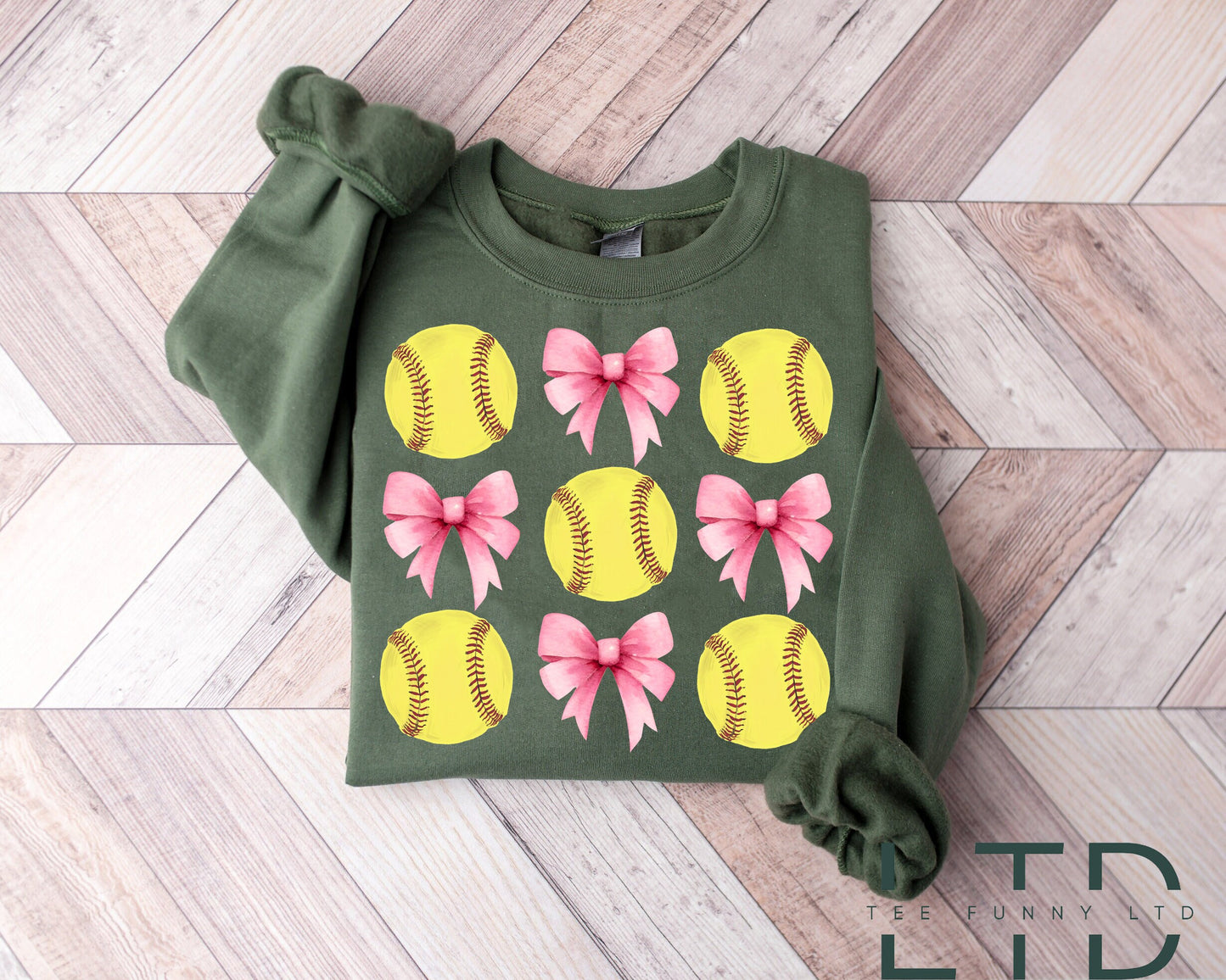 Softball Coquette Bow Sweatshirt, Cute Softball Crewneck, Softball Sweatshirt, Softball Sweatshirt For Mom, Softball Outfit, Softball Gift