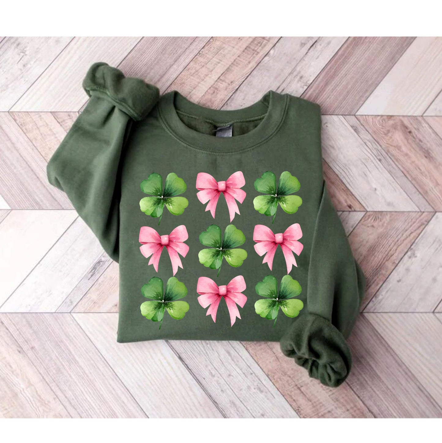 St. Patrick's Day Shamrock Sweatshirt, St Patricks Day TShirt for Nurse, Lucky Irish Women T Shirt Nurse Stethoscope Gift for Nurse