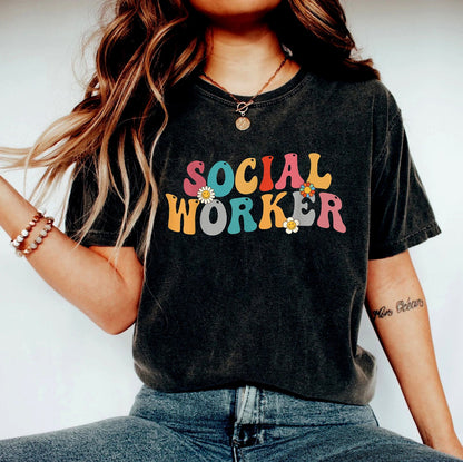Social Worker T-shirt for Women, Retro Social Worker Shirt, Gift For Social Worker, School Social Worker Shirt for, Social Worker Gift, mom