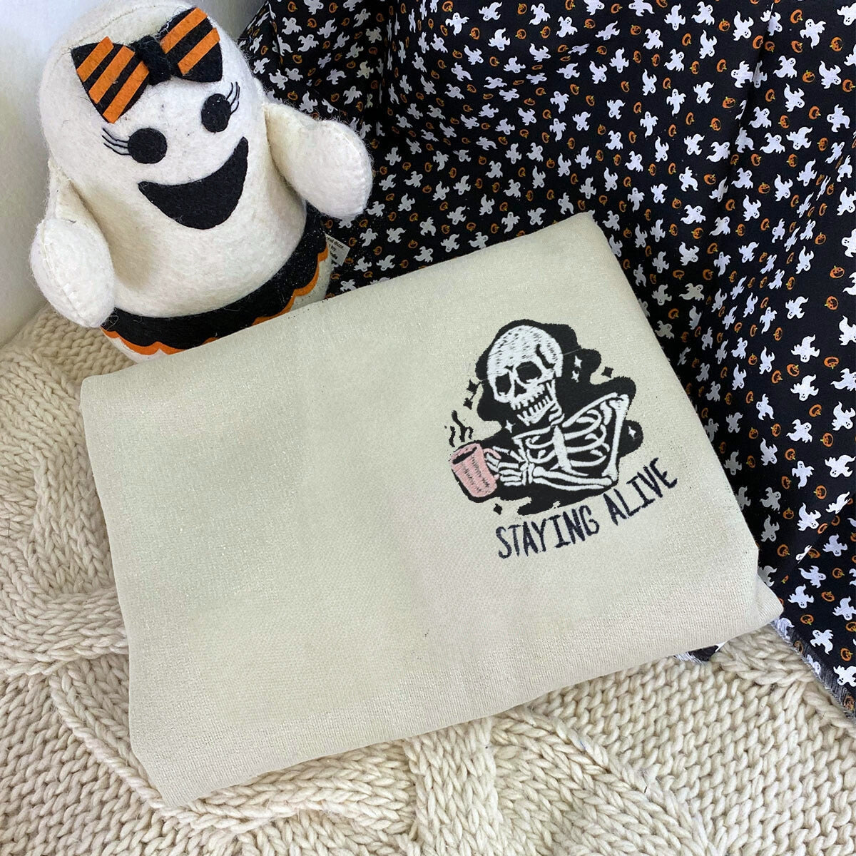 Geansaí Bróidnéireachta Cat Dubh nó Hoodie, Bronntanas Cat Dubh