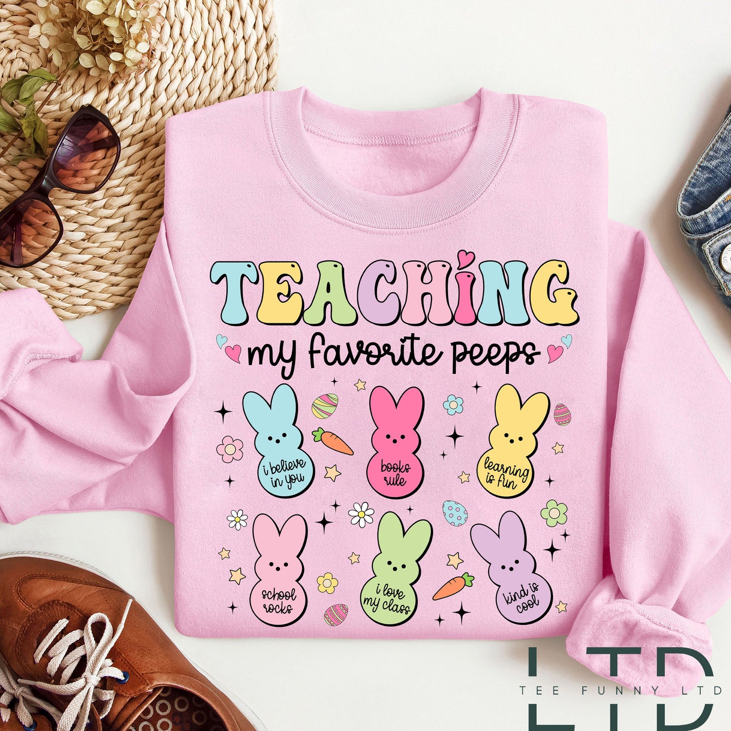 Ag Múineadh Na Píopaí is Ansa liom, Uibheacha - Léine Múinteora Sollúnta, Léine Cásca Múinteoirí, Bronntanas Múinteora Cásca, Coinín Múinteora Lá Cásca, Saol an Mhúinteora