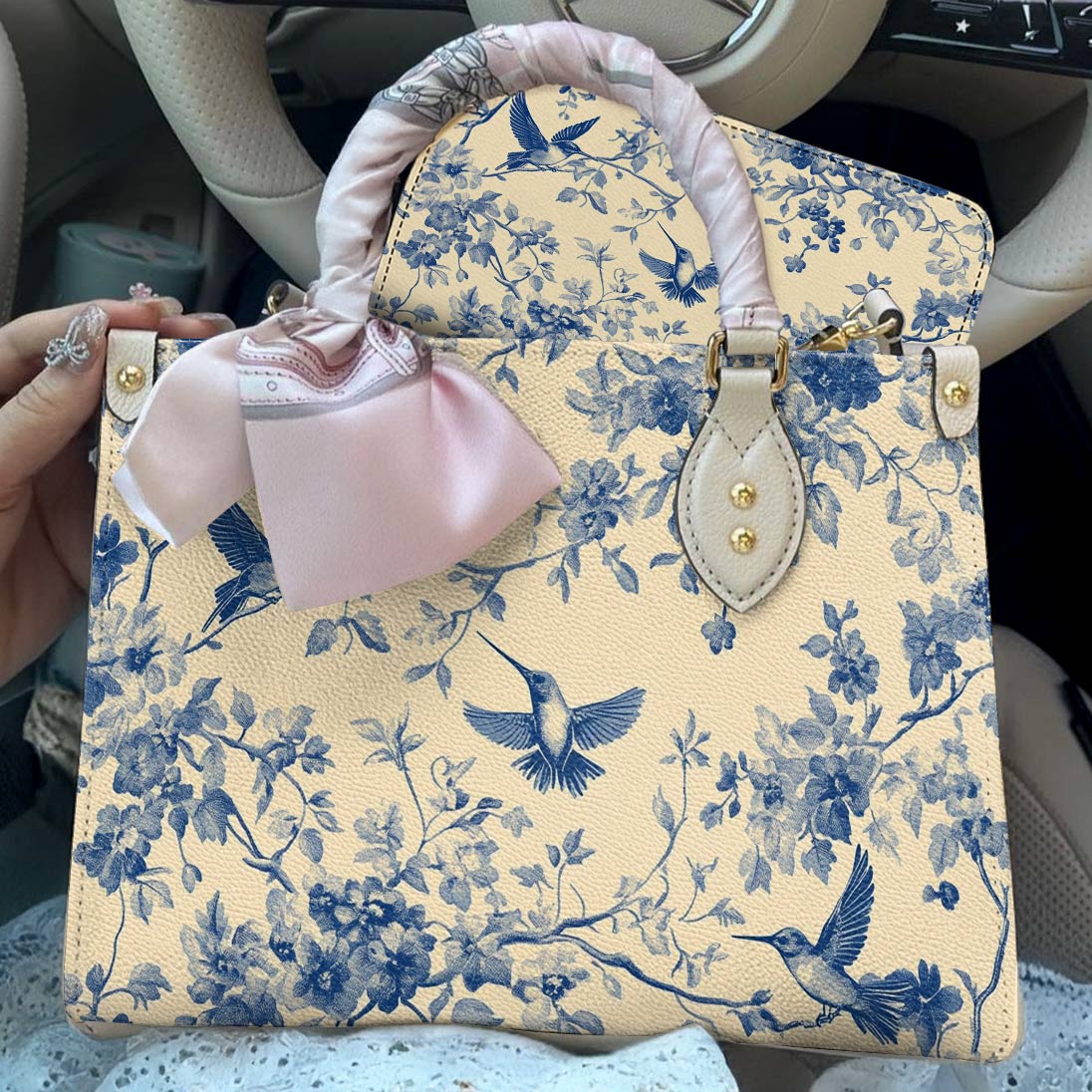 Hummingbird Leather Bag Chiffon Sky