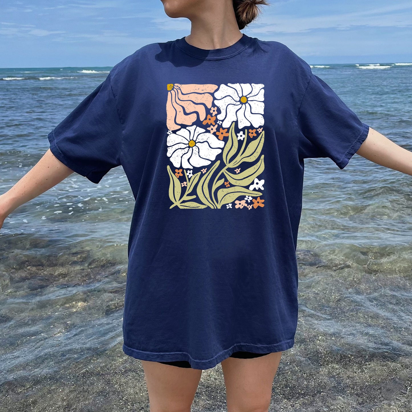 Wild Flower T-Shirt, Flower Garden Sweatshirt, Floral Shirt, Plant Lover Shirt, Botanist Shirt, Gift for Mom, Flower Hoodie,Grandmother Gift