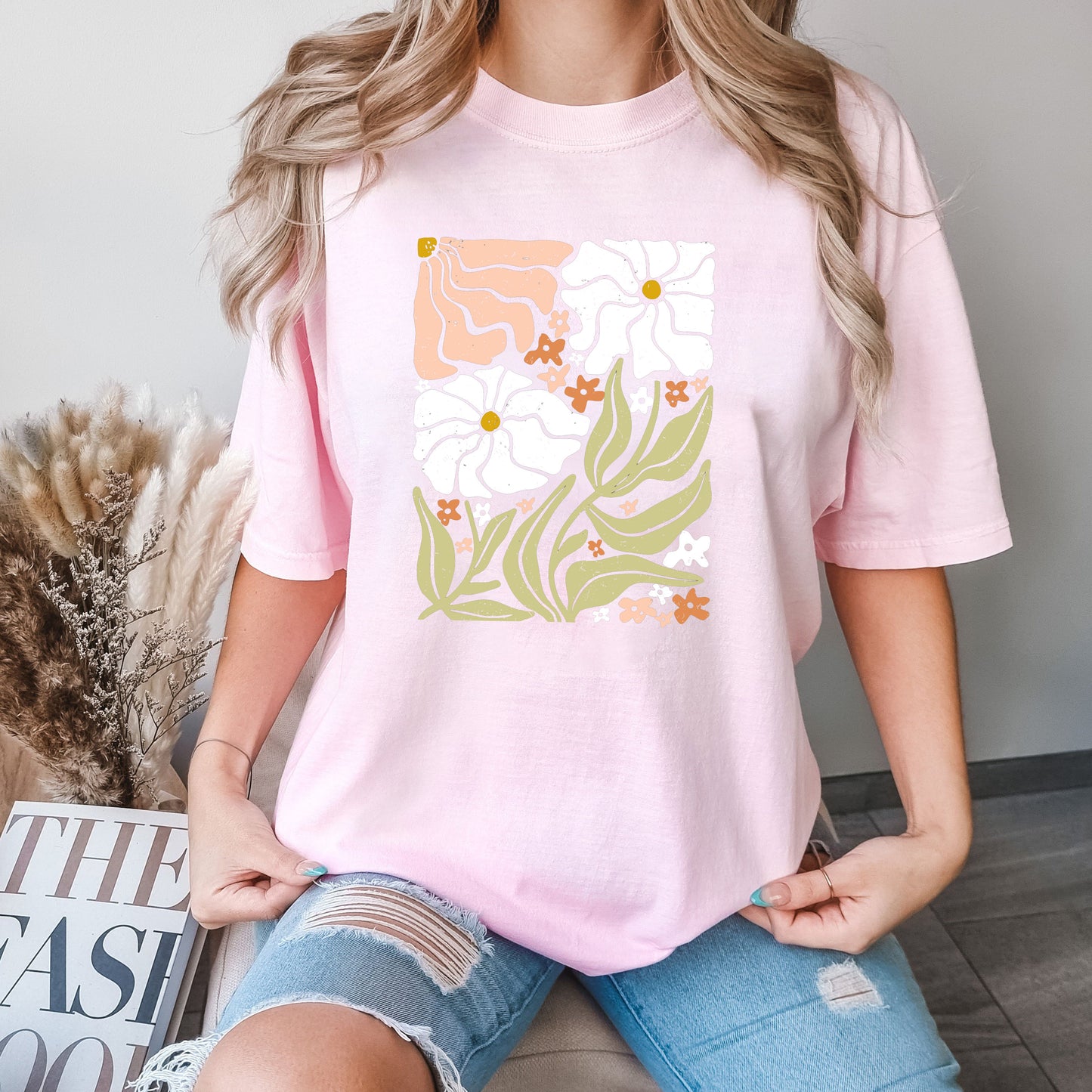 Wild Flower T-Shirt, Flower Garden Sweatshirt, Floral Shirt, Plant Lover Shirt, Botanist Shirt, Gift for Mom, Flower Hoodie,Grandmother Gift