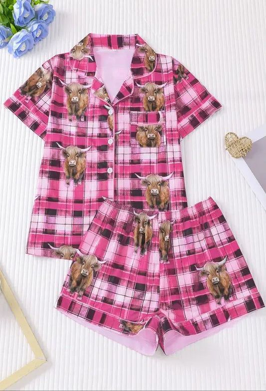 Women's All Over Cow Print Shortsleeve Shirt & Elastic Waist Shorts Pyjama Two-piece Set, Casual Comfy Short Sleeve Top & Pajama Shorts Set, Ladies Sleepwear for All Seasons, Loungewear, Pajama Sets, Pajamas, Womenswear, Pjs