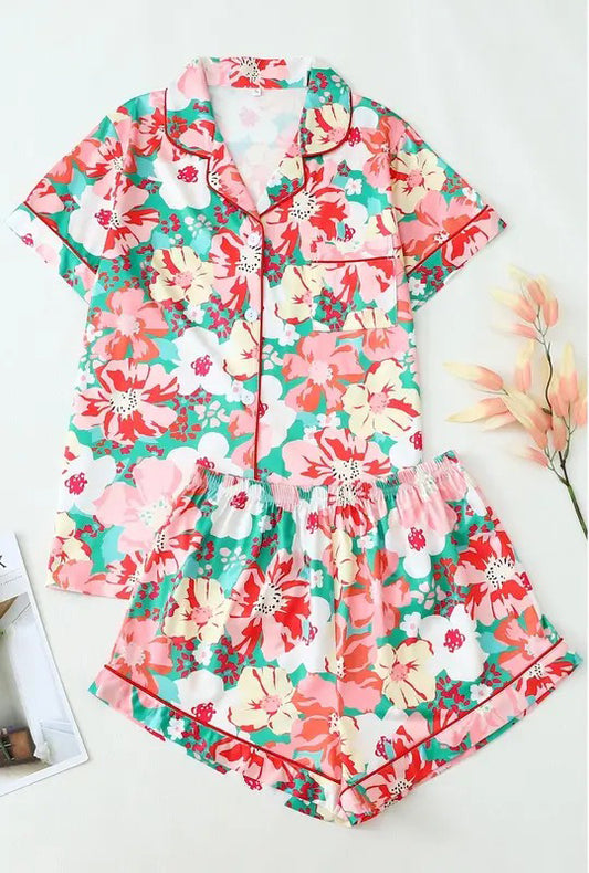 Women's All Over Floral Print Crop Top & Shorts Pajama, Casual Comfy Short Sleeve Button Up Top & Shorts Pajama Set, Ladies Sleepwear for All Seasons, Pajamas set