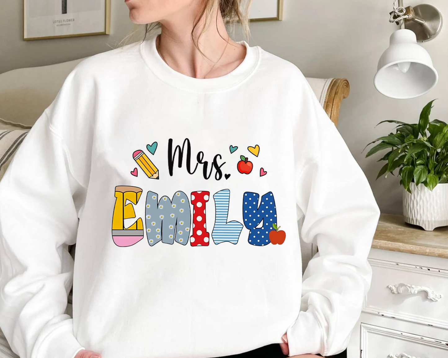 Custom Teacher Shirt, Teacher Name Shirt, Teacher Gifts Personalized, Teacher Appreciation Gifts, Back to School Shirt, Gift for Teacher Day