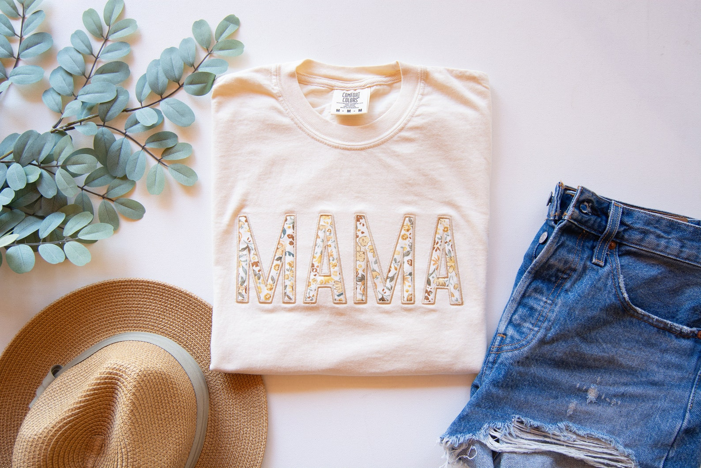 Mama Embroidered Shirt, Gift for Mom, Mama Shirt, Mother's Day gift, Embroidered Mom Shirt, New Mom Gift,