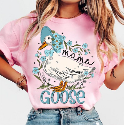 Mama Goose Sweatshirt, Floral Mama shirt, Coquette Mama shirt, Vintage mama shirt