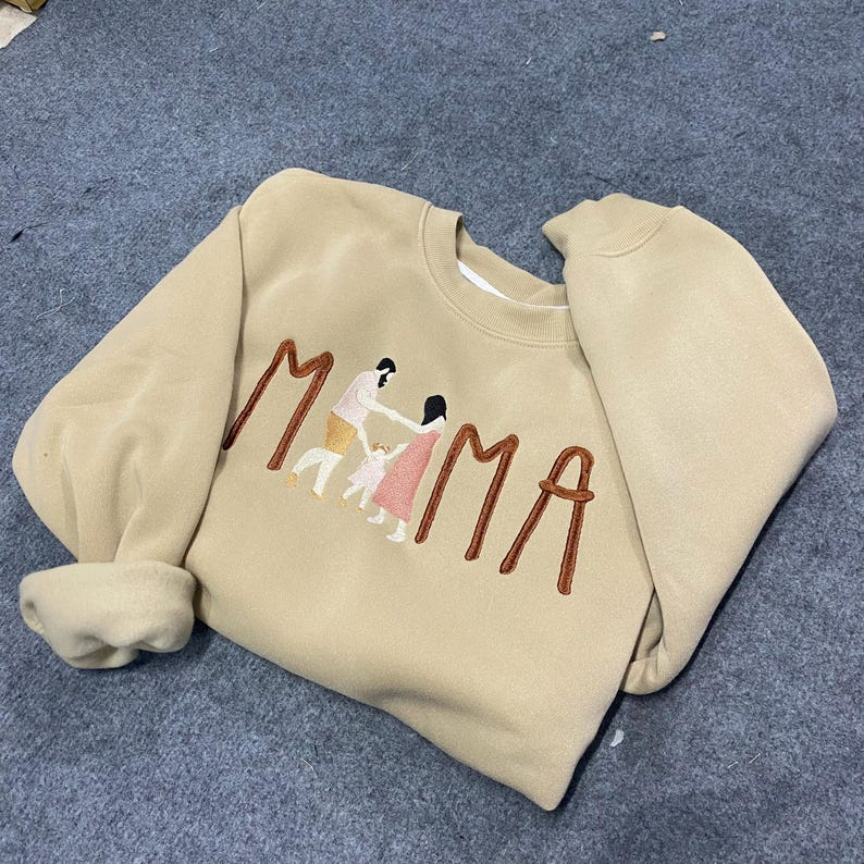 MAMA Sweatshirt Embroidered | Custom photo Sweater for Mother's day | Gift for Mum Sweatshirt | Mother's Day Present | Gift for Mom