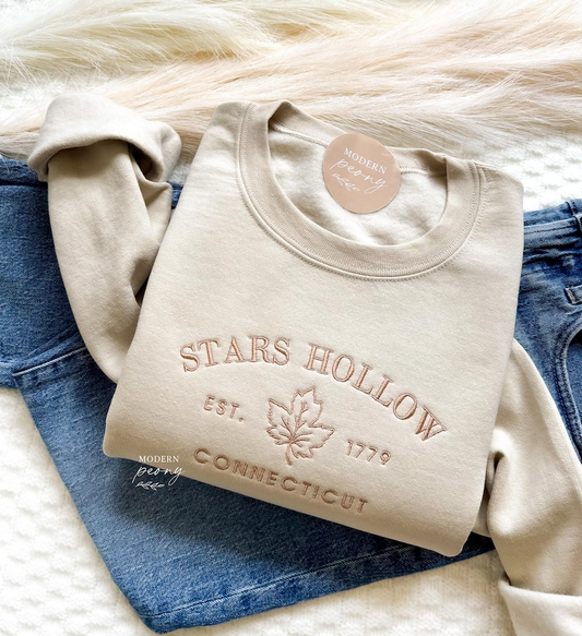 Embroidered Stars Hollow Crewneck, Rory Lorelai Sweatshirt, Coffee Sweatshirt, Books Sweatshirt, Autumn Shirt