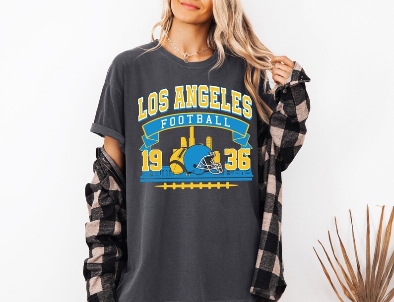 Los Angeles Football Retro Style Sweatshirt, Los Angeles Fan Crewneck, Los Angeles Football Shirt, Los Angeles Gift, Game Day Shirt