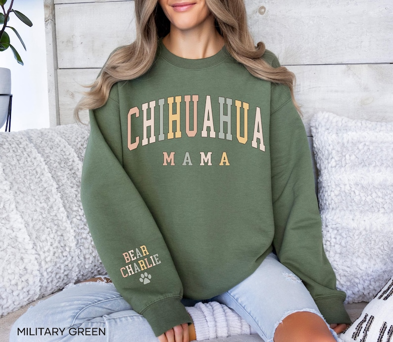 Personalized Chihuahua Mama Sweatshirt With Dog Names, Christmas Gift For Dog Mom, Custom Chihuahua Shirt, Mothers Day Gift Chihuahua Shirts