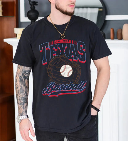 Texas Baseball Sweatshirt, Texas Football Sweatshirt, Retro Texas Baseball 90s Style Shirt, Texas Game Day Tee, Throwback Texas Shirt, Baseball Mom Tee