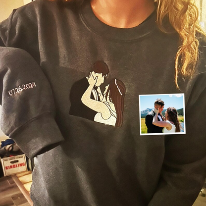 Go dtí an Ghealach Agus Ar Ais Geansaí nó Cochaillín, Bronntanais Lánúin Bróidnithe Pearsanta